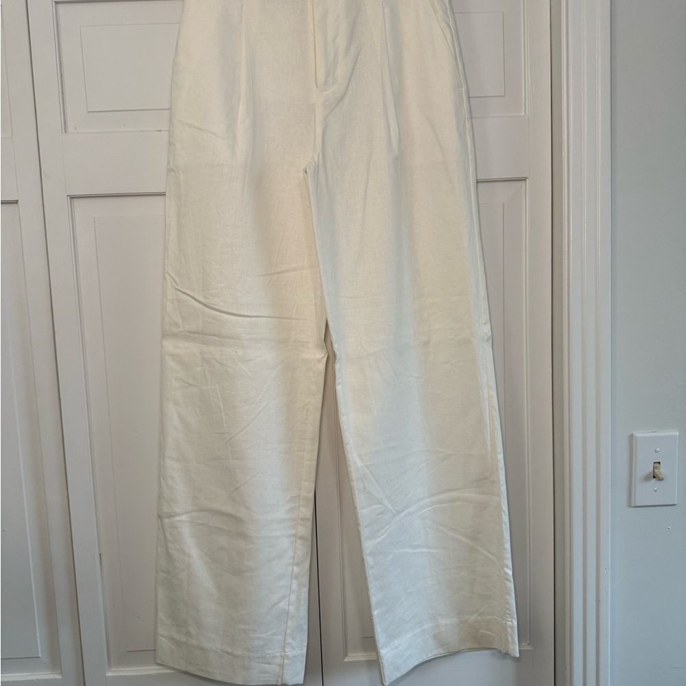 Banana Republic White Pants